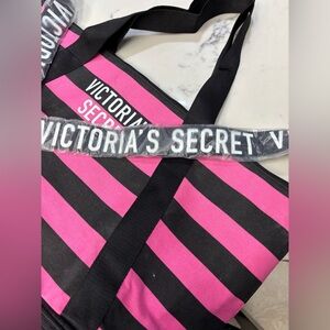VICTORIA SECRET TOTE BAG
